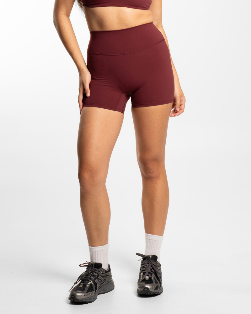 Not Your Basic Shorts - Bordeaux (Invisible Scrunch)