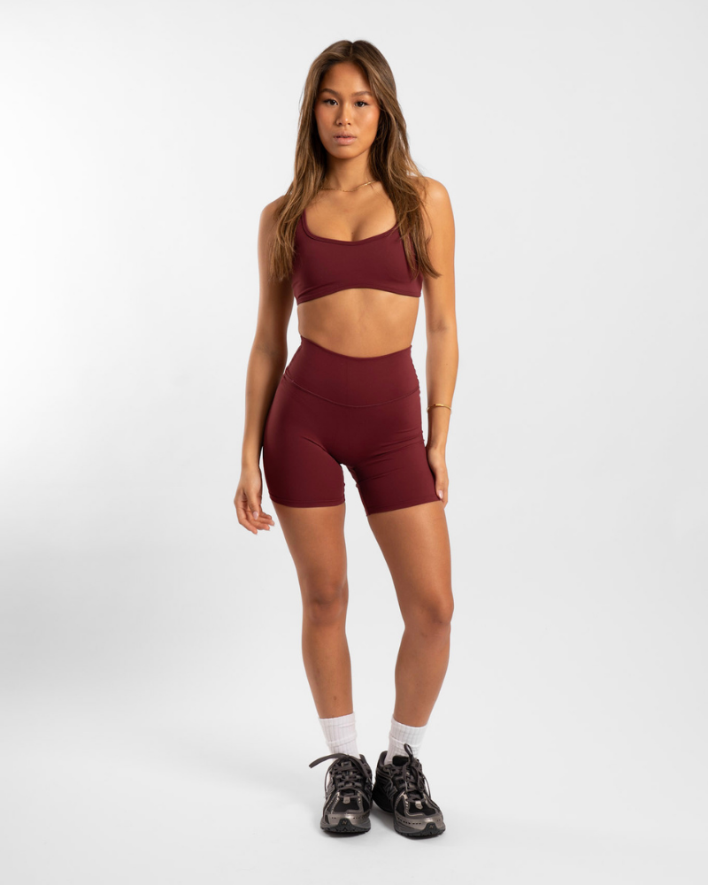 Not Your Basic Shorts 6 Inch - Bordeaux (Invisible Scrunch)