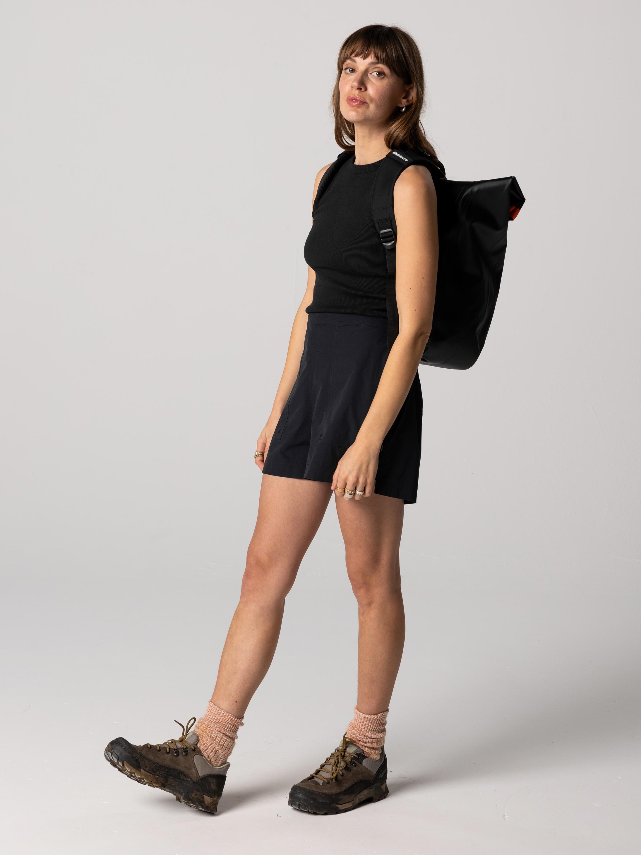 Women's Walker Hybrid Short